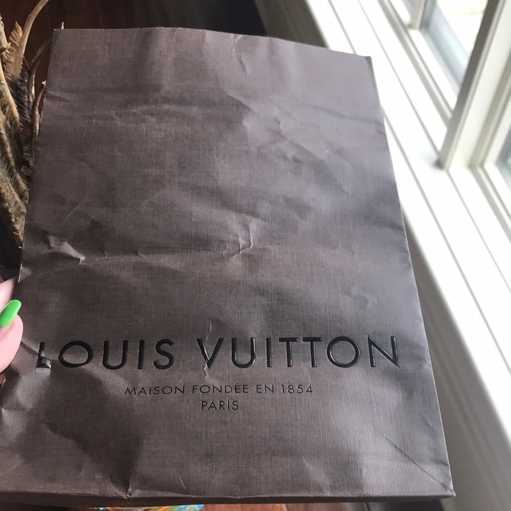 Louis Vuitton shopping bag - Picture 3 of 8